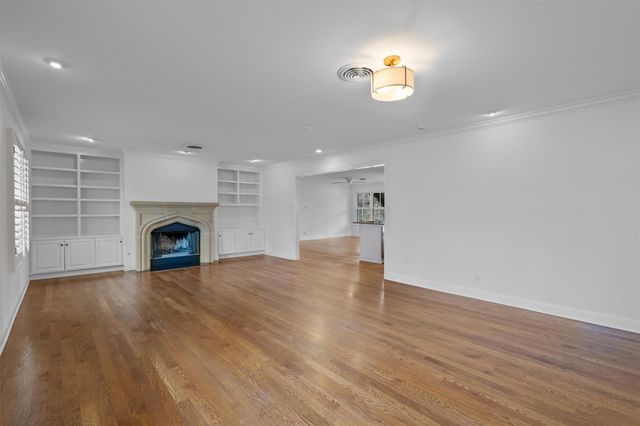 2711 Mountain Laurel DR, Austin, TX 78703