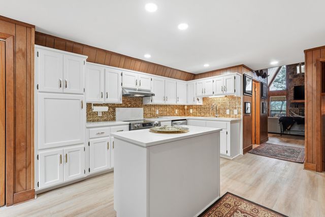 450 Davidson Circle, Edgemont, AR 72044