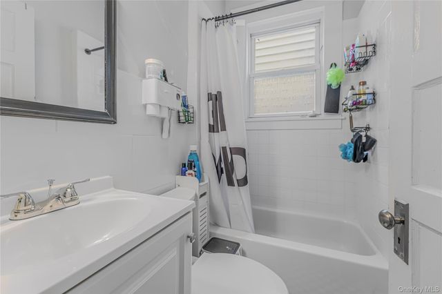 139 Voss Avenue, Yonkers, NY 10703