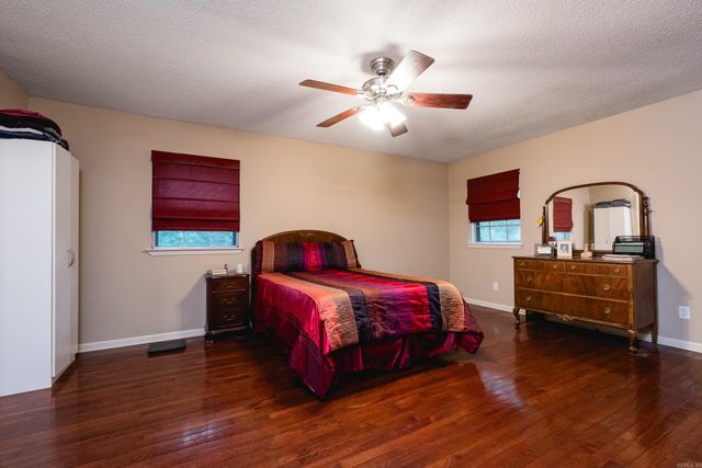 2421 Gunpowder Road, Little Rock, AR 72212