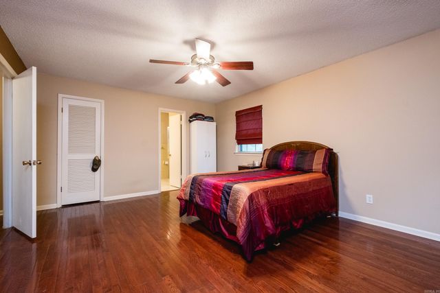 2421 Gunpowder Road, Little Rock, AR 72212