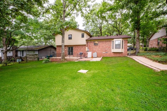 2421 Gunpowder Road, Little Rock, AR 72212