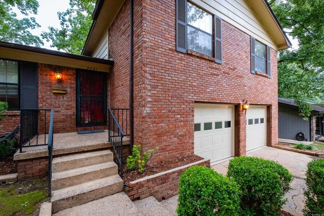 2421 Gunpowder Road, Little Rock, AR 72212