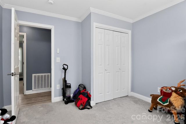 4019 Back Creek Church Road, Charlotte, NC 28213