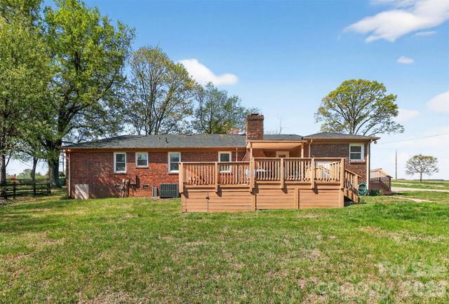 4019 Back Creek Church Road, Charlotte, NC 28213