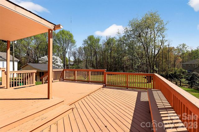 4019 Back Creek Church Road, Charlotte, NC 28213