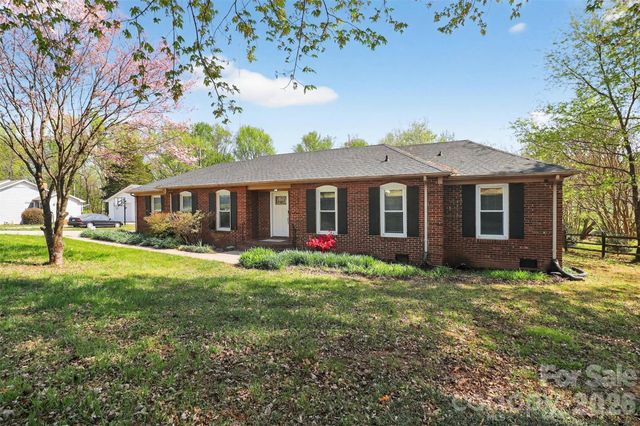 4019 Back Creek Church Road, Charlotte, NC 28213