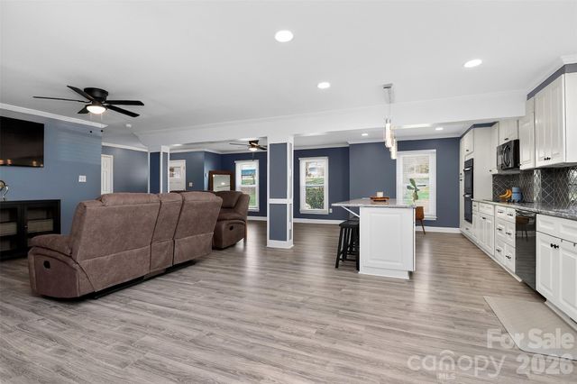 4019 Back Creek Church Road, Charlotte, NC 28213