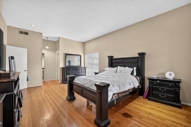 10437 High Hollows Drive 220, Dallas, TX 75230