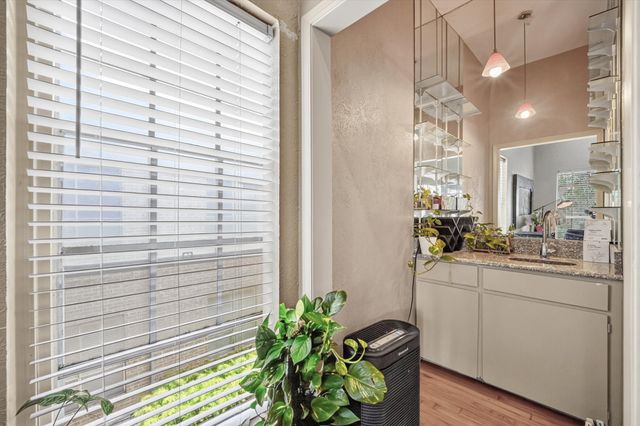10437 High Hollows Drive 220, Dallas, TX 75230