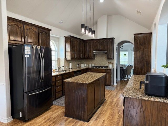 3609 S Texas Drive, Sachse, TX 75048