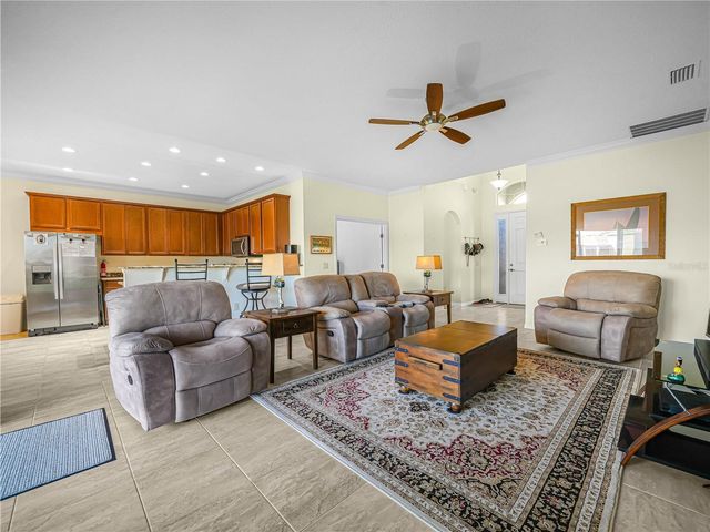 5197 PEBBLE BEACH BOULEVARD, Winter Haven, FL 33884