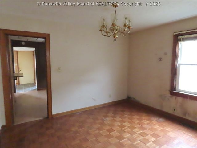 217 17th Street, Dunbar, WV 25064