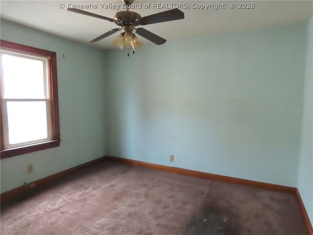 217 17th Street, Dunbar, WV 25064