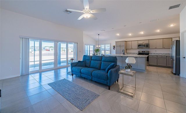 11359 ZIMMERMAN PATH, Oxford, FL 34484