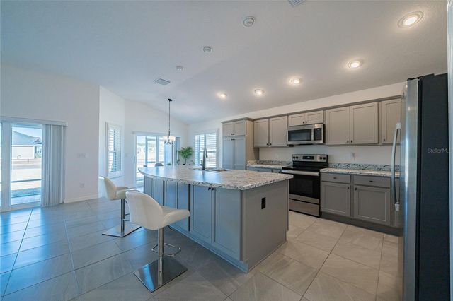 11359 ZIMMERMAN PATH, Oxford, FL 34484