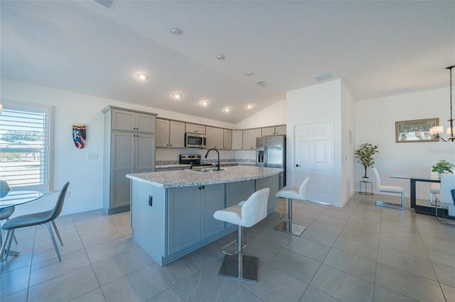 11359 ZIMMERMAN PATH, Oxford, FL 34484