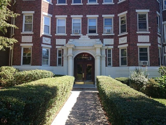 1840 Commonwealth Ave 16, Boston, MA 02135