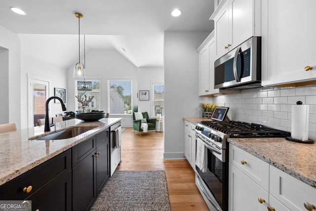 73 Oakhurst Trail, Sharpsburg, GA 30277