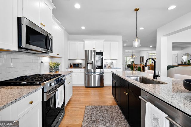 73 Oakhurst Trail, Sharpsburg, GA 30277