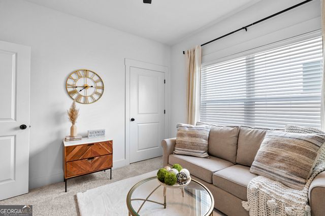 73 Oakhurst Trail, Sharpsburg, GA 30277