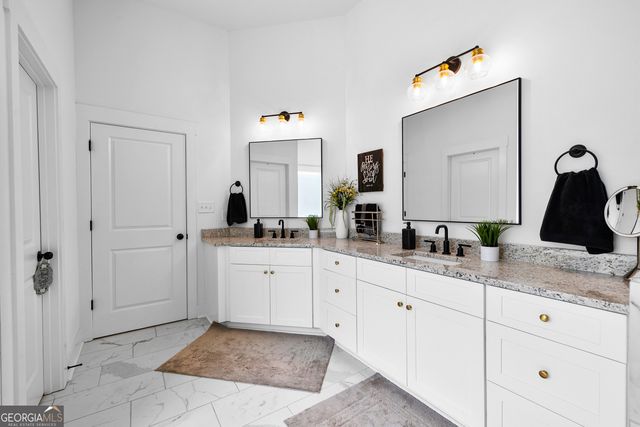 73 Oakhurst Trail, Sharpsburg, GA 30277