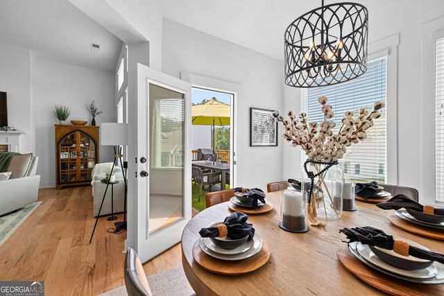 73 Oakhurst Trail, Sharpsburg, GA 30277