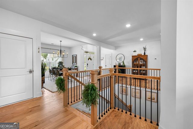 73 Oakhurst Trail, Sharpsburg, GA 30277