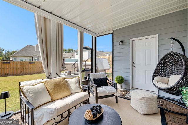 73 Oakhurst Trail, Sharpsburg, GA 30277