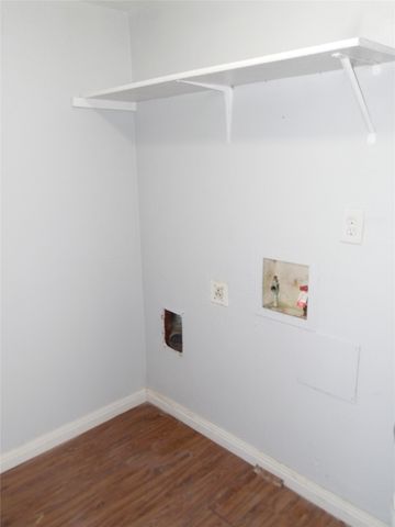 6933 Sunflower Circle N, Fort Worth, TX 76120