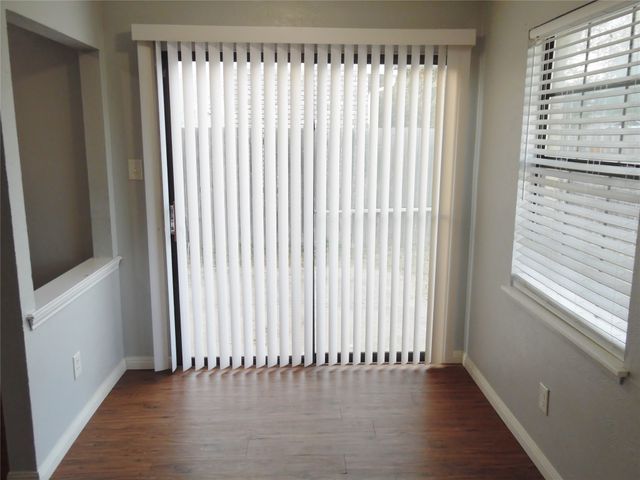 6933 Sunflower Circle N, Fort Worth, TX 76120