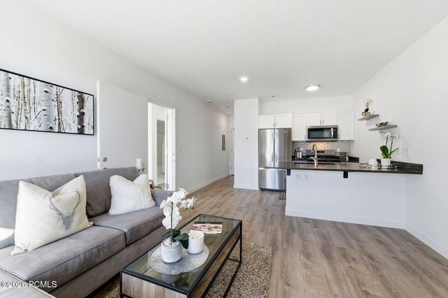 1364 W Stillwater Drive R2031, Mayflower Mountain, UT 84032