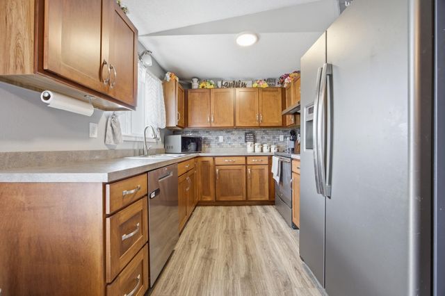 1918 55th Avenue S, Fargo, ND 58104