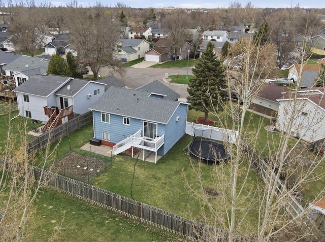 1918 55th Avenue S, Fargo, ND 58104
