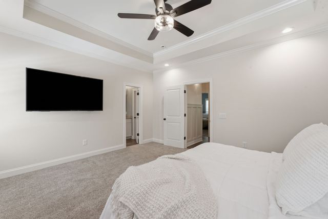 1304 Summer Station Dr, Chapel Hill, TN 37034