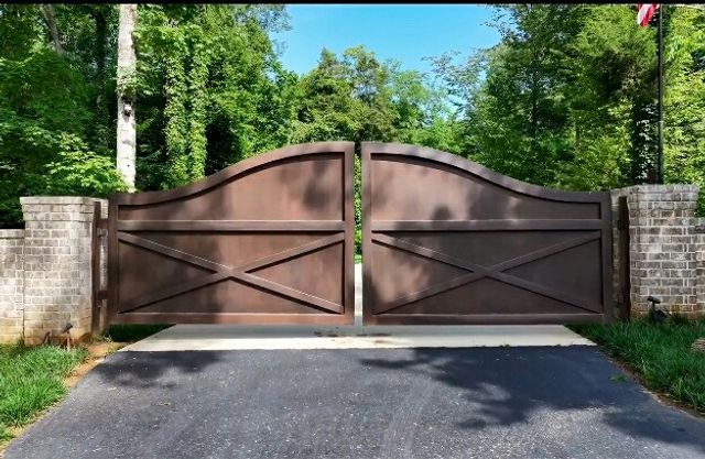 1304 Summer Station Dr, Chapel Hill, TN 37034