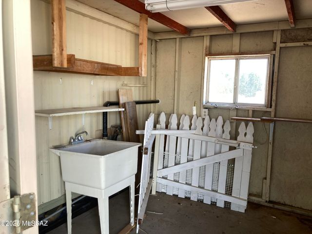 176 W Rama Drive, Green Valley, AZ 85614