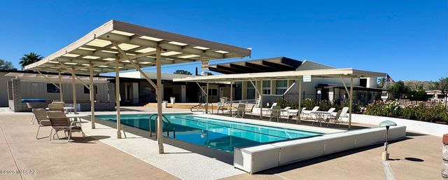 176 W Rama Drive, Green Valley, AZ 85614