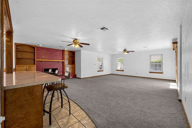 1616 SE Indiana Ave, Lawton, OK 73501