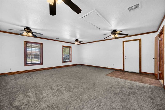 1616 SE Indiana Ave, Lawton, OK 73501