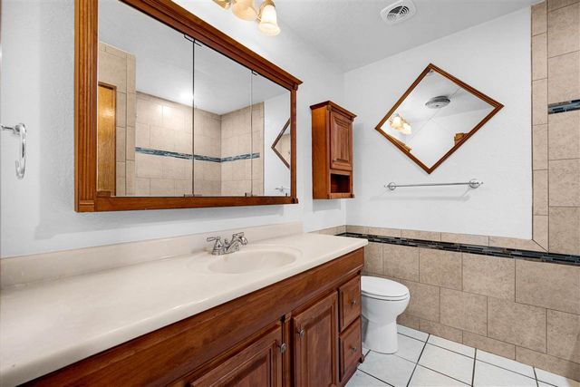 1616 SE Indiana Ave, Lawton, OK 73501