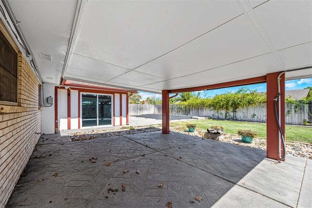 1616 SE Indiana Ave, Lawton, OK 73501