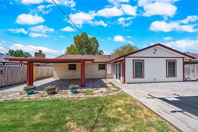 1616 SE Indiana Ave, Lawton, OK 73501