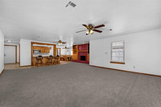 1616 SE Indiana Ave, Lawton, OK 73501