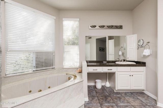 9925 N 131ST Place, Scottsdale, AZ 85259