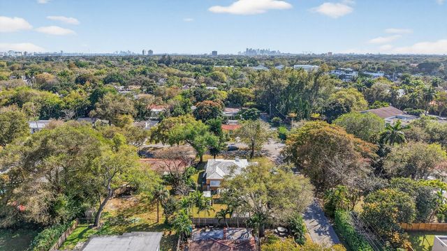 707 NE 113th Street, Biscayne Park, FL 33161