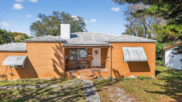 707 NE 113th Street, Biscayne Park, FL 33161