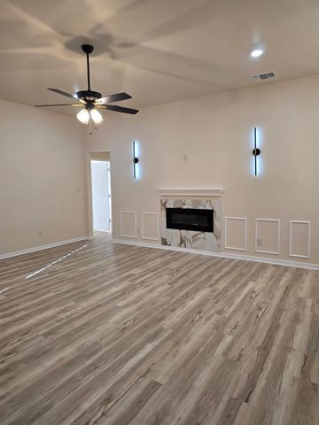9400 Claudia Drive, Fort Worth, TX 76134