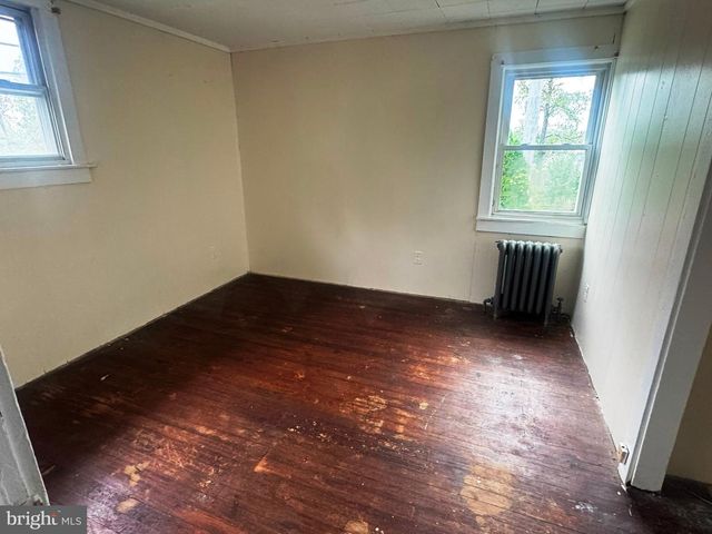5 E RODGERS ST, Ridley Park, PA 19078