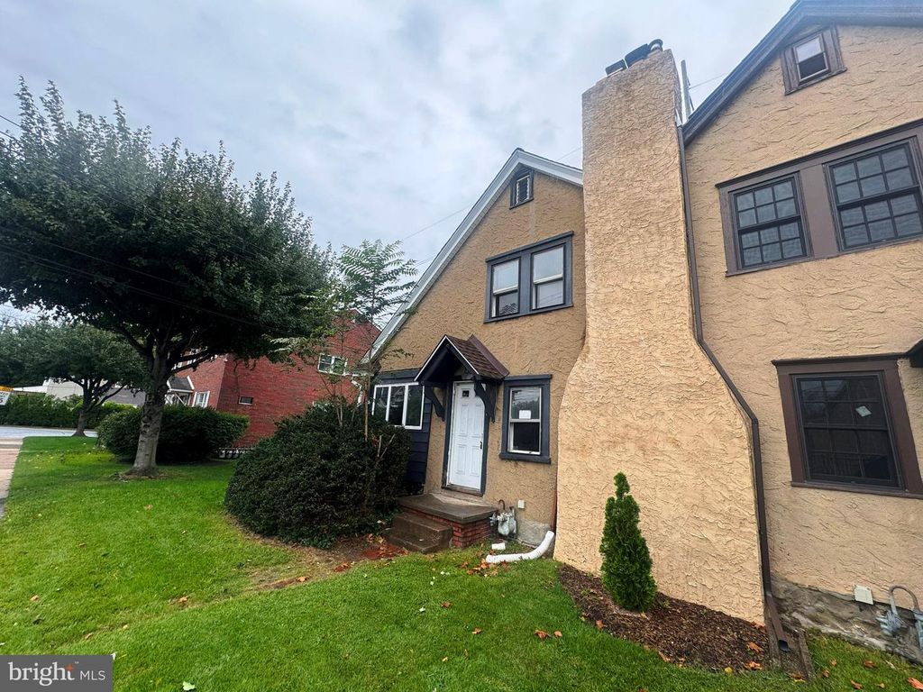 5 E RODGERS ST, Ridley Park, PA 19078 — photo 2